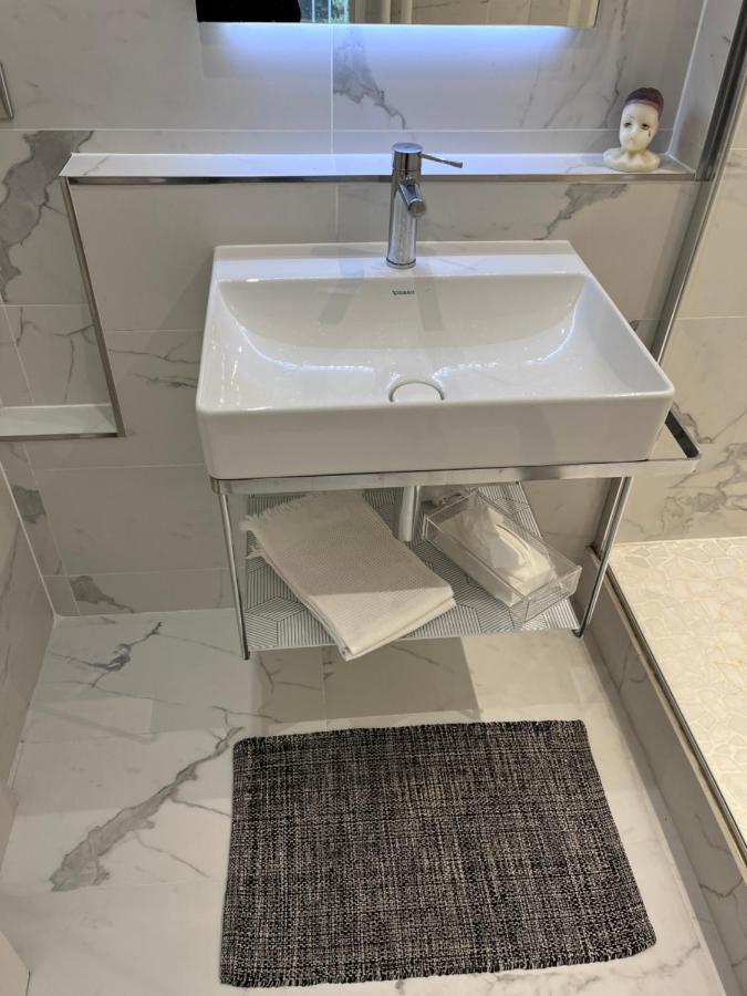 Suite 2 Pieces Sur Jardin Париж Экстерьер фото